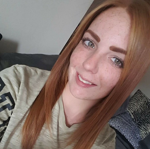 Meet your Posher, Shelby - Picture 2 of 2